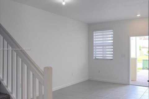 Adosado en alquiler en Homestead, Florida, 3 dormitorios, 123.65 m2 № 1966776 - foto 30