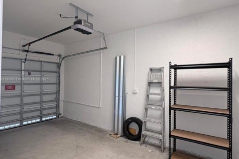 Adosado en alquiler en Homestead, Florida, 3 dormitorios, 123.65 m2 № 1966776 - foto 29