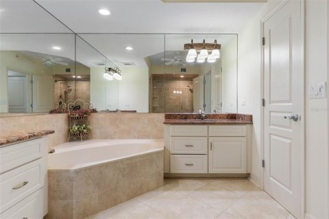Copropriété à vendre à Palm Coast, Floride: 4 chambres, 303.23 m2 № 2348304 - photo 28