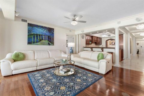 Copropriété à vendre à Palm Coast, Floride: 4 chambres, 303.23 m2 № 2348304 - photo 10