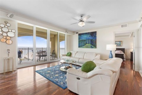 Copropriété à vendre à Palm Coast, Floride: 4 chambres, 303.23 m2 № 2348304 - photo 9