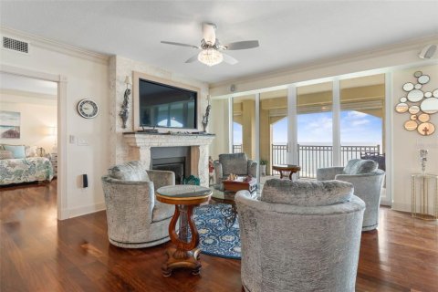 Copropriété à vendre à Palm Coast, Floride: 4 chambres, 303.23 m2 № 2348304 - photo 8