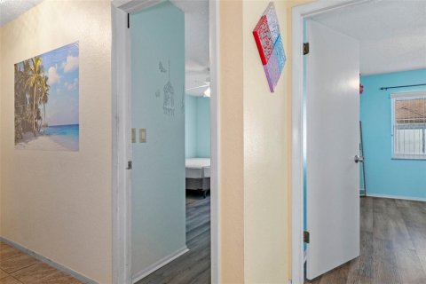House in Spring Hill, Florida 3 bedrooms, 161.28 sq.m. № 1422037 - photo 25