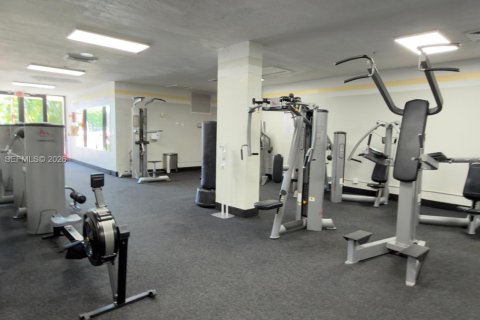 Condo in Sunny Isles Beach, Florida, 1 bedroom  № 2043307 - photo 23