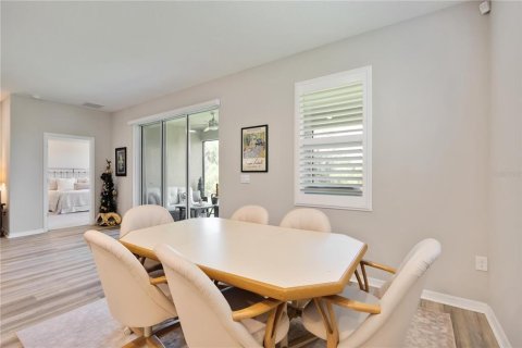 House in Parrish, Florida 4 bedrooms, 189.99 sq.m. № 1829128 - photo 19