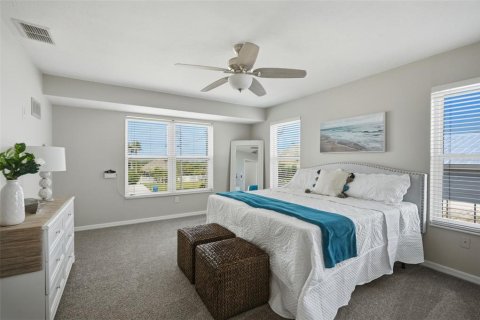 House in Hernando Beach, Florida 3 bedrooms, 205.31 sq.m. № 2234265 - photo 13