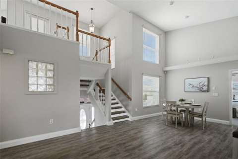 House in Hernando Beach, Florida 3 bedrooms, 205.31 sq.m. № 2234265 - photo 11