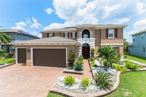 Casa en venta en Kissimmee, Florida, 4 dormitorios, 367.24 m2 № 1853725 - foto 2