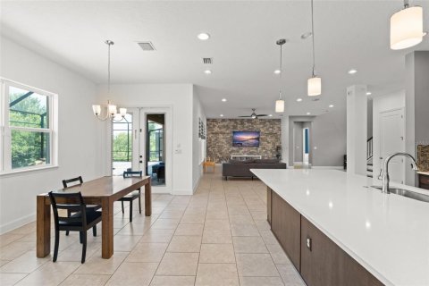 Casa en venta en Kissimmee, Florida, 4 dormitorios, 367.24 m2 № 1853725 - foto 12