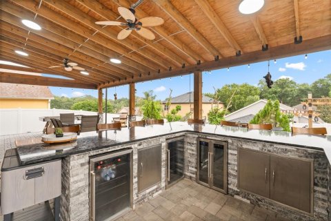 Casa en venta en Apopka, Florida, 4 dormitorios, 270.9 m2 № 2298381 - foto 9