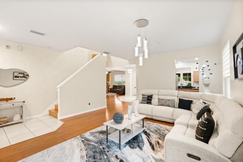 Casa en venta en Apopka, Florida, 4 dormitorios, 270.9 m2 № 2298381 - foto 14