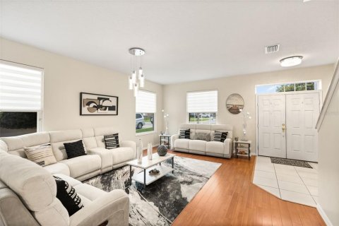 Casa en venta en Apopka, Florida, 4 dormitorios, 270.9 m2 № 2298381 - foto 15