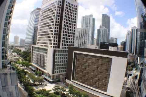 Condominio en alquiler en Miami, Florida, 3 dormitorios, 198.25 m2 № 2041590 - foto 28