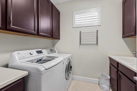 House in Bradenton, Florida 3 bedrooms, 177.63 sq.m. № 1876928 - photo 17