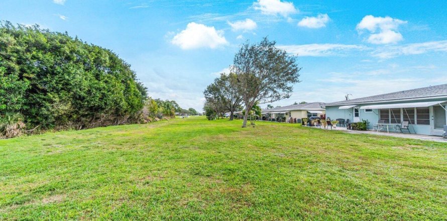 Condominio en Delray Beach, Florida, 1 dormitorio  № 965803