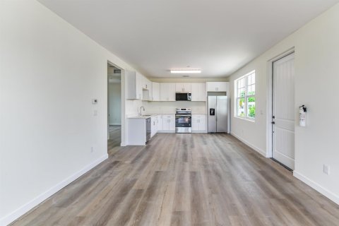 Appartement à louer à Lake Worth, Floride: 2 chambres, 94.39 m2 № 2254587 - photo 25
