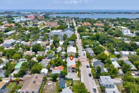 Appartement à louer à Lake Worth, Floride: 2 chambres, 94.39 m2 № 2254587 - photo 13