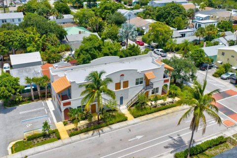 Appartement à louer à Lake Worth, Floride: 2 chambres, 94.39 m2 № 2254587 - photo 9
