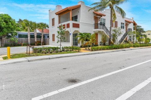 Appartement à louer à Lake Worth, Floride: 2 chambres, 94.39 m2 № 2254587 - photo 5