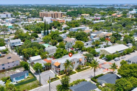 Appartement à louer à Lake Worth, Floride: 2 chambres, 94.39 m2 № 2254587 - photo 10