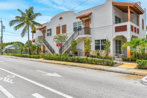 Appartement à louer à Lake Worth, Floride: 2 chambres, 94.39 m2 № 2254587 - photo 7