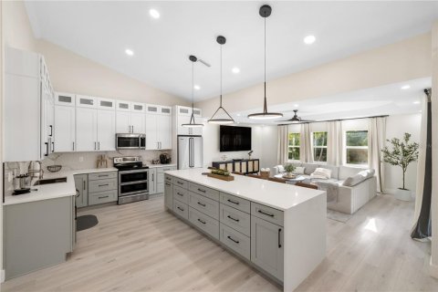 Casa en venta en North Port, Florida, 3 dormitorios, 184.6 m2 № 2203609 - foto 12