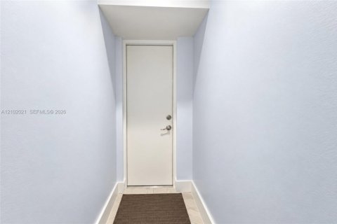Touwnhouse à vendre à Miami Gardens, Floride: 3 chambres, 120.96 m2 № 2409345 - photo 30