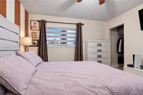 Touwnhouse à vendre à Miami Gardens, Floride: 3 chambres, 120.96 m2 № 2409345 - photo 27