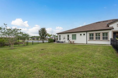 Villa ou maison à vendre à Wesley Chapel, Floride: 3 chambres, 210.8 m2 № 2419659 - photo 2