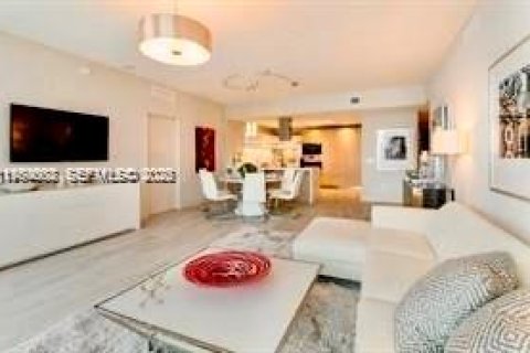 Купить кондоминиум в Норт-Майами-Бич, Флорида 2 спальни, 168.8м2, № 2051413 - фото 5