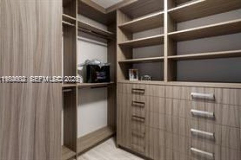 Купить кондоминиум в Норт-Майами-Бич, Флорида 2 спальни, 168.8м2, № 2051413 - фото 21