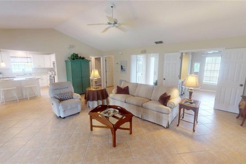 House in Englewood, Florida 2 bedrooms, 147.53 sq.m. № 1771295 - photo 5