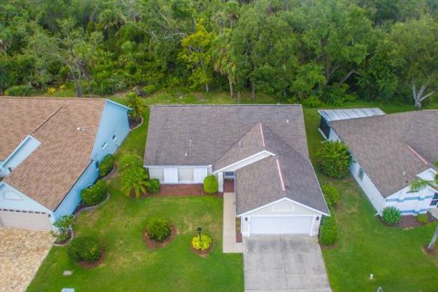 House in Englewood, Florida 2 bedrooms, 147.53 sq.m. № 1771295 - photo 2