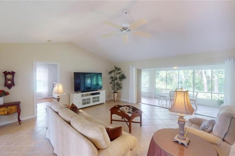 House in Englewood, Florida 2 bedrooms, 147.53 sq.m. № 1771295 - photo 4