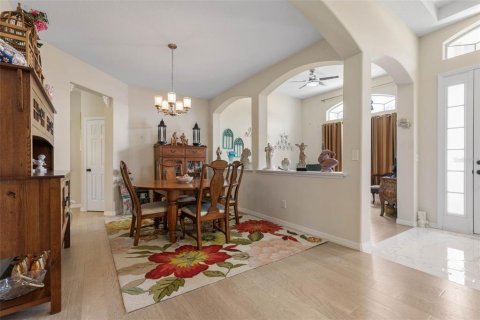 House in Palm Coast, Florida 4 bedrooms, 231.14 sq.m. № 1915220 - photo 6