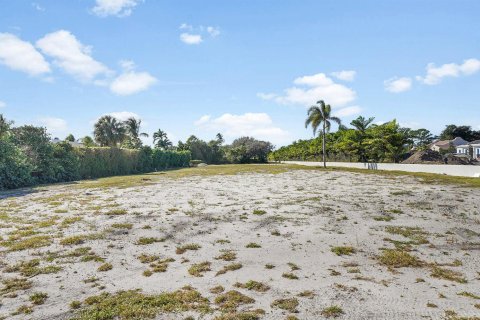 Casa en venta en Gulf Stream, Florida, 6 dormitorios, 1198.16 m2 № 2429778 - foto 18