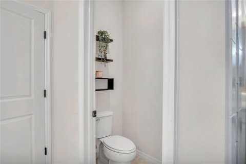 Casa en venta en Winter Haven, Florida, 4 dormitorios, 209.12 m2 № 1905314 - foto 13