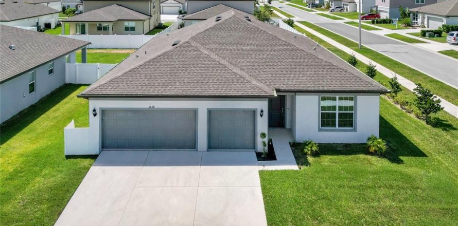 Casa en Winter Haven, Florida 4 dormitorios, 209.12 m2 № 1905314