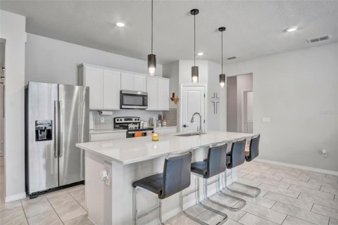 Casa en venta en Winter Haven, Florida, 4 dormitorios, 209.12 m2 № 1905314 - foto 9