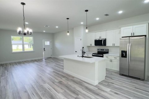 Villa ou maison à vendre à Citrus Springs, Floride: 4 chambres, 143.81 m2 № 2136252 - photo 5