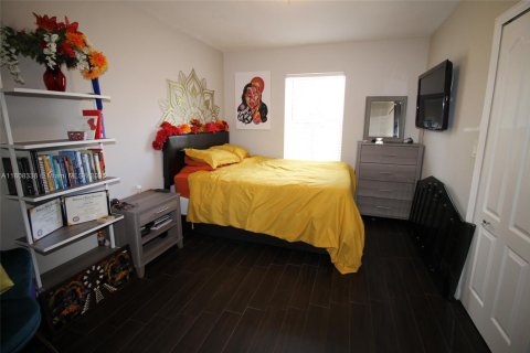 Touwnhouse à vendre à Miramar, Floride: 3 chambres, 117.99 m2 № 1813993 - photo 20