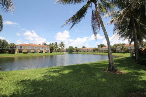 Touwnhouse à vendre à Miramar, Floride: 3 chambres, 117.99 m2 № 1813993 - photo 26