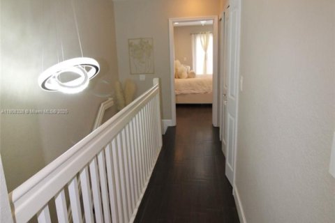 Touwnhouse à vendre à Miramar, Floride: 3 chambres, 117.99 m2 № 1813993 - photo 30