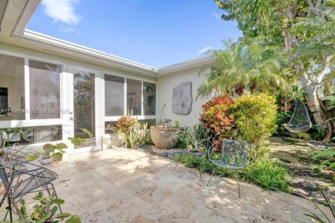 Casa en venta en Hollywood, Florida, 3 dormitorios, 140.1 m2 № 1995245 - foto 24