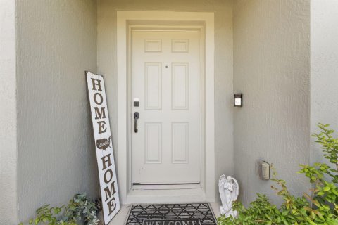Casa en venta en Port St. Lucie, Florida, 4 dormitorios, 198.25 m2 № 2078353 - foto 3