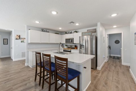 Casa en venta en Port St. Lucie, Florida, 4 dormitorios, 198.25 m2 № 2078353 - foto 7