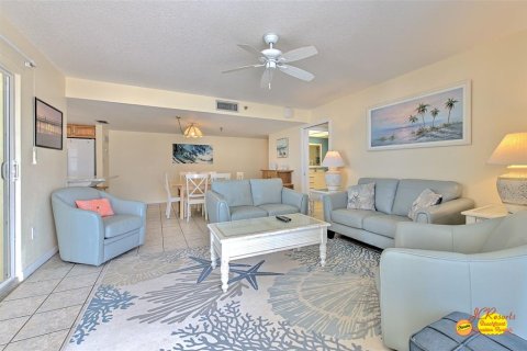 Condominio en venta en Redington Shores, Florida, 3 dormitorios, 134.71 m2 № 1833031 - foto 12