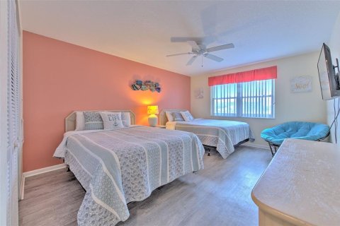 Condominio en venta en Redington Shores, Florida, 3 dormitorios, 134.71 m2 № 1833031 - foto 25