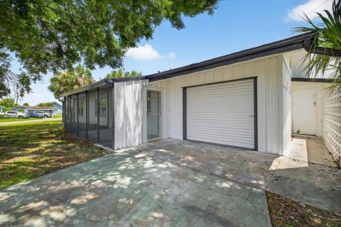 Casa en venta en Apollo Beach, Florida, 3 dormitorios, 150.5 m2 № 1837680 - foto 9
