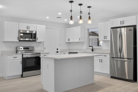 Casa en venta en Apollo Beach, Florida, 3 dormitorios, 150.5 m2 № 1837680 - foto 16